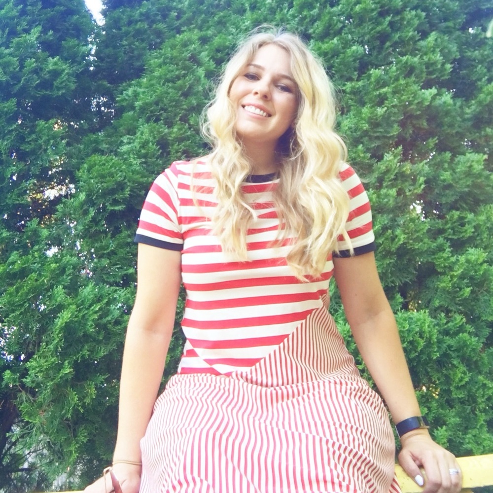 Unique and beautiful T-shirt maxi